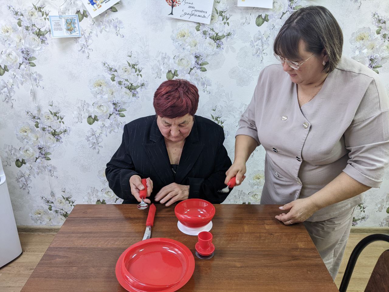 На учебных кухнях саратовские пенсионеры осваивают кулинарные навыки На учебных кухнях саратовские пенсионеры осваивают кулинарные навыки